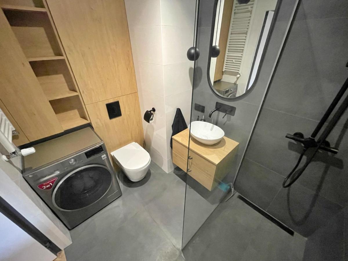 Apartament Bubble Z Darmowym Parkingiem Torun Exterior photo